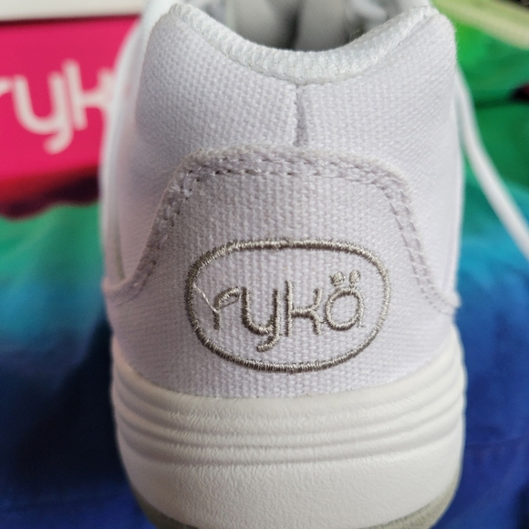 Ryka Sports Shoes - Picture 4 of 6